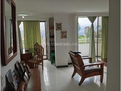 Apartamento de 4 alcobas en venta en El Poblado, Medellín, 106 m² · foto 3 de 12