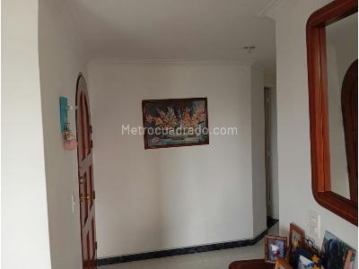 Apartamento de 4 alcobas en venta en El Poblado, Medellín, 106 m² · foto 4 de 12