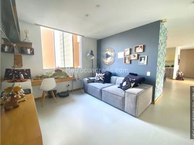 Apartamento de 3 alcobas en venta en Loma Del Esmeraldal, Envigado, 184 m² · foto 5 de 9