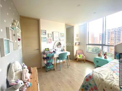 Apartamento de 3 alcobas en venta en Loma Del Esmeraldal, Envigado, 184 m² · foto 7 de 9