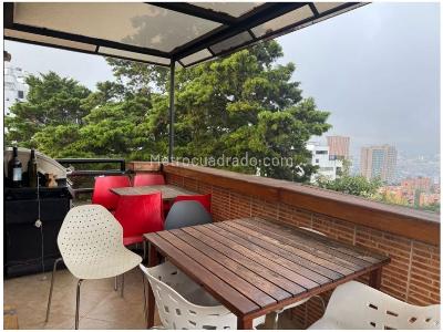 Apartamento de 3 alcobas en venta en El Tesoro, Medellín, 224 m² · foto 2 de 14