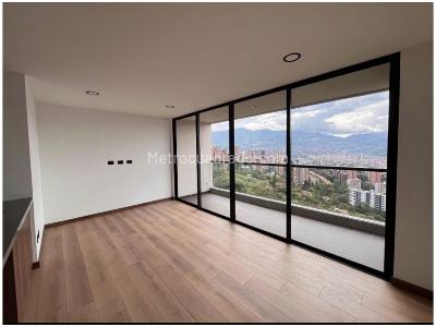 Apartamento de 2 alcobas en venta en El Trianon, Envigado, 67 m² · foto 4 de 19