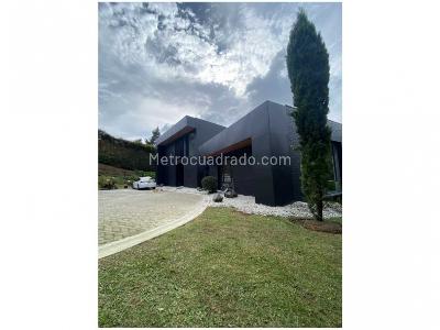 Casa de 5 alcobas en venta en Alto De Las Palmas, Envigado, 400 m² · foto 6 de 20