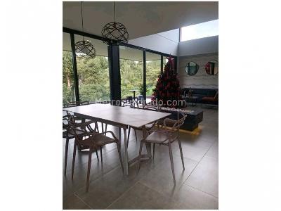Casa de 5 alcobas en venta en Alto De Las Palmas, Envigado, 400 m² · foto 15 de 20