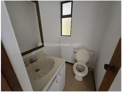 Casa de 3 alcobas en venta en El Dorado, Envigado, 135 m² · foto 6 de 20