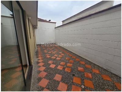 Casa de 3 alcobas en venta en El Dorado, Envigado, 135 m² · foto 11 de 20