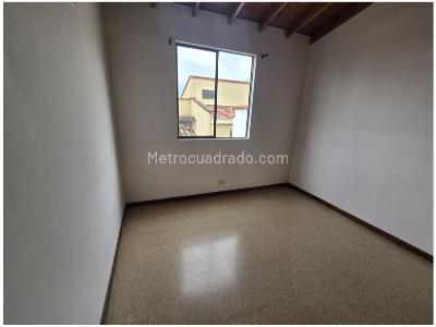 Casa de 3 alcobas en venta en El Dorado, Envigado, 135 m² · foto 16 de 20