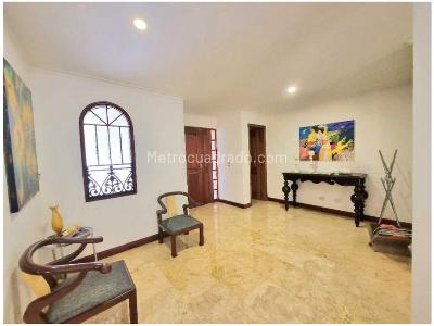 Casa de 4 alcobas en venta en La Calera, Medellín, 360 m² · foto 5 de 18
