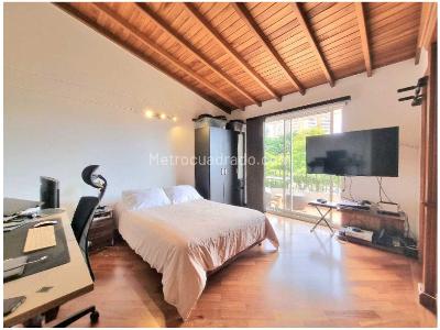 Casa de 4 alcobas en venta en La Calera, Medellín, 360 m² · foto 9 de 18