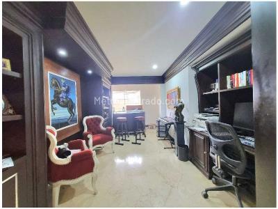 Casa de 4 alcobas en venta en La Calera, Medellín, 360 m² · foto 12 de 18