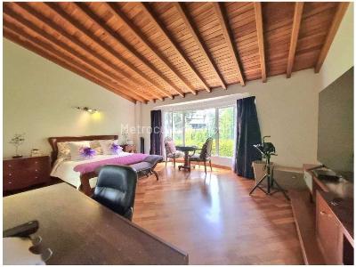 Casa de 4 alcobas en venta en La Calera, Medellín, 360 m² · foto 17 de 18