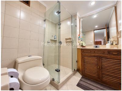 Apartamento de 3 alcobas en venta en Santa Teresita, Medellín, 154 m² · foto 7 de 13
