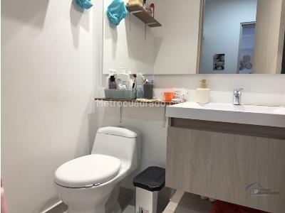 Apartamento de 3 alcobas en venta en Envigado, Envigado, 89 m² · foto 12 de 20