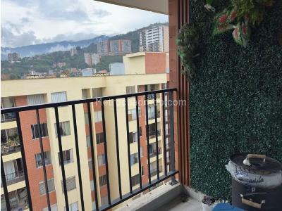 Apartamento de 3 alcobas en venta en La Paz, Envigado, 78 m² · foto 5 de 17