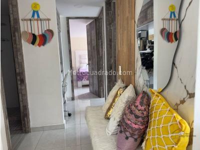 Apartamento de 3 alcobas en venta en La Paz, Envigado, 78 m² · foto 7 de 17