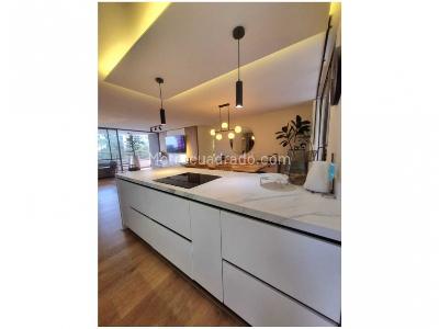 Apartamento de 3 alcobas en venta en Las Santas, Medellín, 170 m² · foto 3 de 20