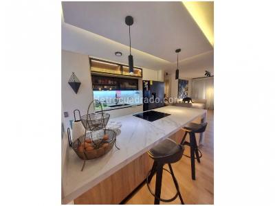 Apartamento de 3 alcobas en venta en Las Santas, Medellín, 170 m² · foto 5 de 20