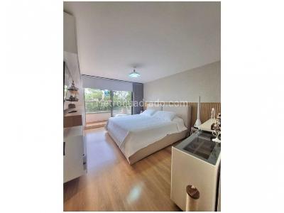 Apartamento de 3 alcobas en venta en Las Santas, Medellín, 170 m² · foto 15 de 20