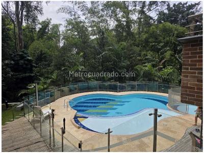 Apartamento de 3 alcobas en venta en Los Gonzalez, Medellín, 126 m² · foto 1 de 20