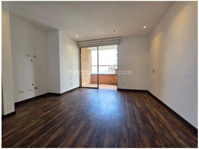 Apartamento de 3 alcobas en venta en Los Gonzalez, Medellín, 126 m² · foto 17 de 20