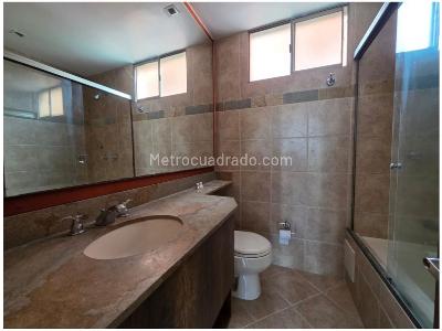 Apartamento de 3 alcobas en venta en Los Gonzalez, Medellín, 126 m² · foto 20 de 20