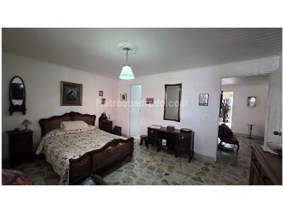 Apartamento de 3 alcobas en venta en Alameda, Medellín, 183 m² · foto 8 de 20