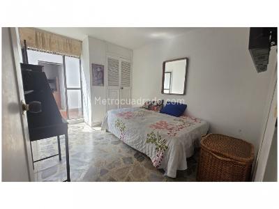 Apartamento de 3 alcobas en venta en Alameda, Medellín, 183 m² · foto 9 de 20