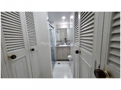 Apartamento de 3 alcobas en venta en Alameda, Medellín, 183 m² · foto 20 de 20