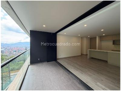 Apartamento de 3 alcobas en venta en Altos Del Poblado, Medellín, 102 m² · foto 3 de 14