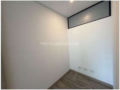 Apartamento de 3 alcobas en venta en Altos Del Poblado, Medellín, 102 m² · foto 11 de 14