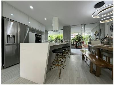 Apartamento de 4 alcobas en venta en Castropol, Medellín, 148 m² · foto 9 de 20