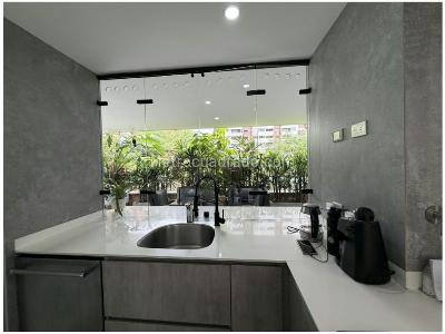 Apartamento de 4 alcobas en venta en Castropol, Medellín, 148 m² · foto 11 de 20