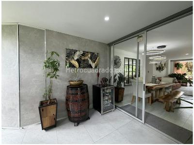 Apartamento de 4 alcobas en venta en Castropol, Medellín, 148 m² · foto 12 de 20