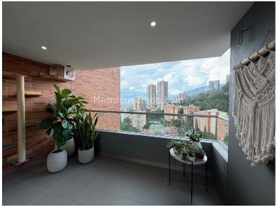 Apartamento de 3 alcobas en venta en Castropol, Medellín, 117 m² · foto 6 de 20