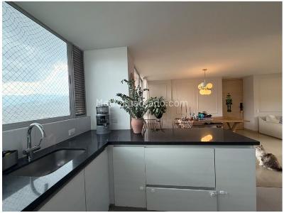 Apartamento de 3 alcobas en venta en Castropol, Medellín, 117 m² · foto 10 de 20