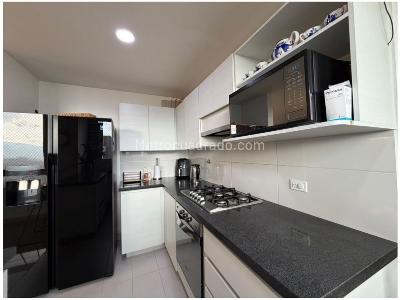 Apartamento de 3 alcobas en venta en Castropol, Medellín, 117 m² · foto 11 de 20