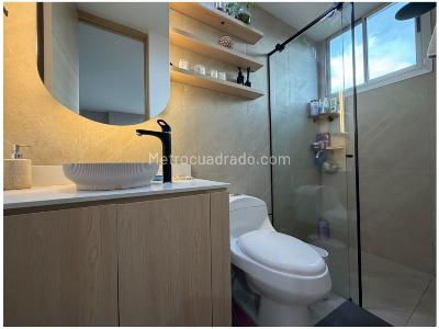 Apartamento de 3 alcobas en venta en Castropol, Medellín, 117 m² · foto 15 de 20