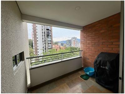 Apartamento de 3 alcobas en venta en Alejandria, Medellín, 219 m² · foto 9 de 20