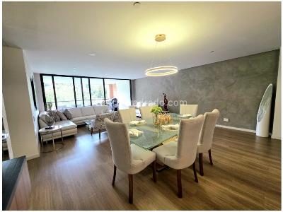 Apartamento de 3 alcobas en venta en Loma De Las Brujas, Envigado, 172 m² · foto 7 de 20
