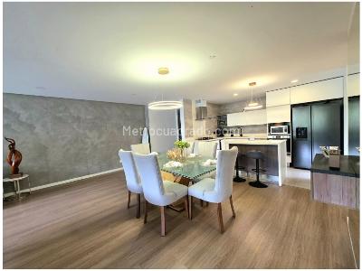 Apartamento de 3 alcobas en venta en Loma De Las Brujas, Envigado, 172 m² · foto 9 de 20