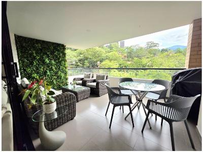 Apartamento de 3 alcobas en venta en Loma De Las Brujas, Envigado, 172 m² · foto 10 de 20
