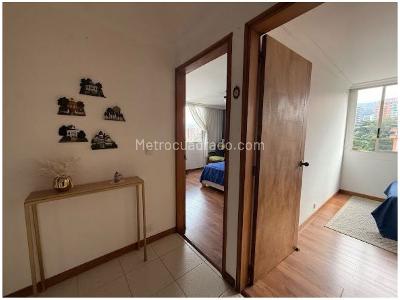 Apartamento de 2 alcobas en venta en El Tesoro, Medellín, 97 m² · foto 7 de 18