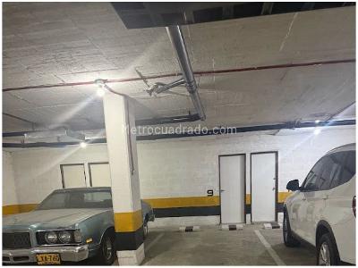 Apartamento de 2 alcobas en venta en El Tesoro, Medellín, 97 m² · foto 14 de 18
