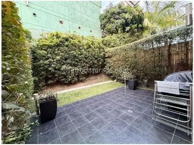 Casa de 3 alcobas en venta en Transversal Intermedia, Envigado, 198 m² · foto 12 de 20