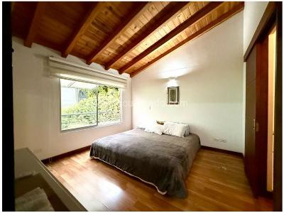 Casa de 3 alcobas en venta en Transversal Intermedia, Envigado, 198 m² · foto 18 de 20