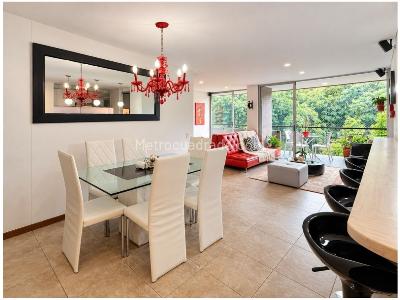 Apartamento de 2 alcobas en venta en El Tesoro, Medellín, 118 m² · foto 9 de 20