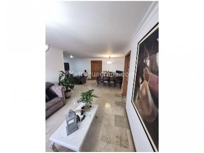 Apartamento de 3 alcobas en venta en Laureles, Medellín, 108 m² · foto 9 de 19