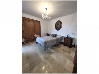 Apartamento de 3 alcobas en venta en Laureles, Medellín, 108 m² · foto 18 de 19