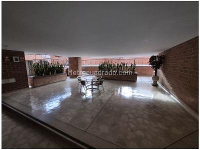 Apartamento de 3 alcobas en venta en Laureles, Medellín, 108 m² · foto 19 de 19