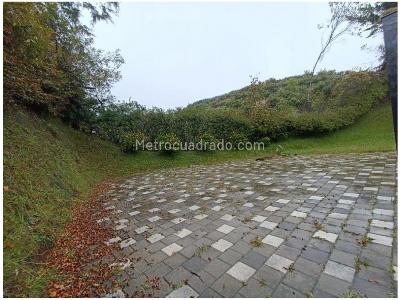 Casa de 5 alcobas en venta en Loma Del Escobero, Envigado, 400 m² · foto 7 de 19